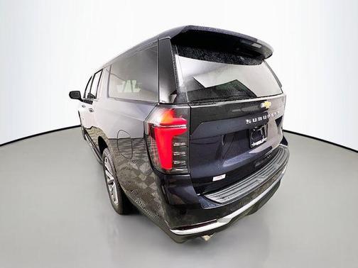 Dark Ash Metallic 2025 Chevrolet Suburban 2WD High Country