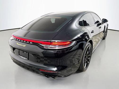 2021 Porsche Panamera 4S