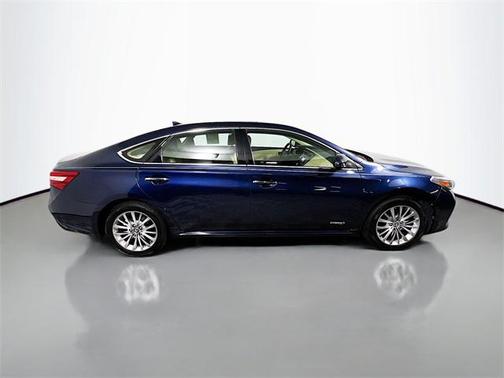 2018 Toyota Avalon Hybrid Limited