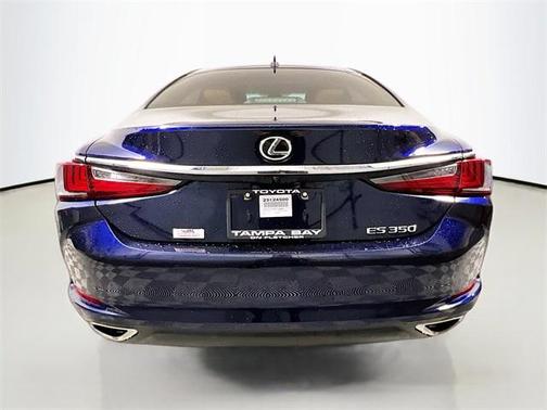 2023 Lexus ES 350 Base