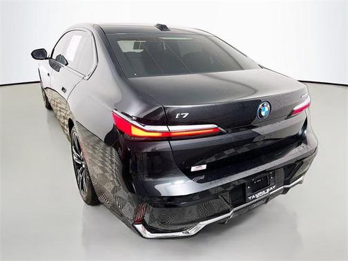 2023 BMW i7 xDrive60