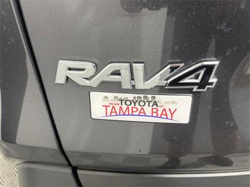 Magnetic Gray Metallic 2020 Toyota RAV4 XLE