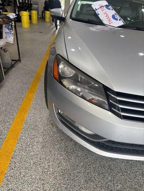 2015 Volkswagen Passat 1.8T Limited Edition