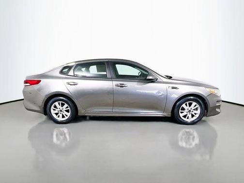 Titanium Silver 2017 Kia Optima LX