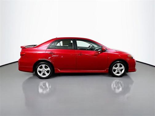 2011 Toyota Corolla LE