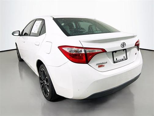 2015 Toyota Corolla S Plus