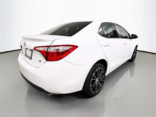 2015 Toyota Corolla S Plus