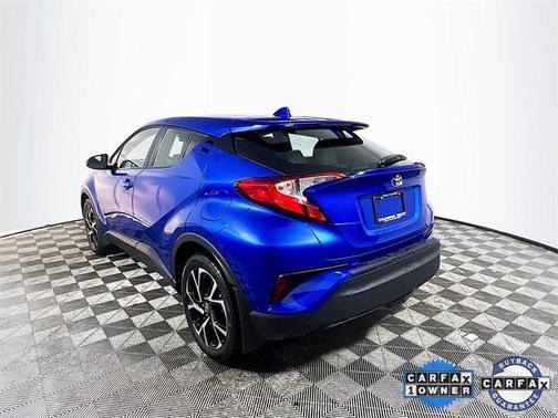2022 Toyota C-HR XLE