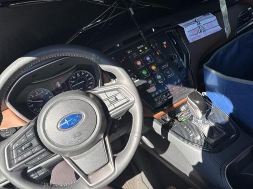 2025 Subaru Outback Touring XT