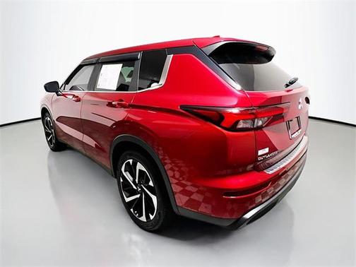 2022 Mitsubishi Outlander ES 2.5 2WD