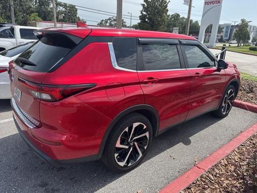 2022 Mitsubishi Outlander ES 2.5 2WD