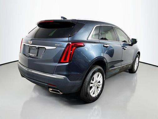 Shadow Metallic 2020 Cadillac XT5 Luxury