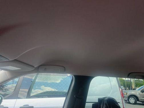 Diamond White 2023 Mitsubishi Outlander SE S-AWC