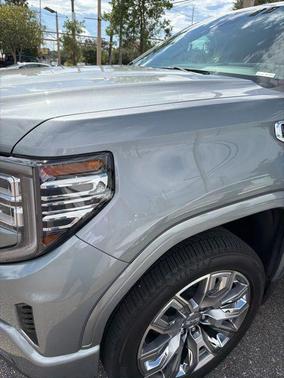 Sterling Metallic 2025 GMC Sierra 1500 Denali