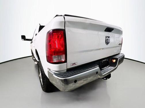 Bright White Clearcoat 2016 RAM 2500 Tradesman