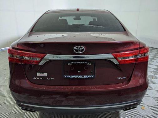 2018 Toyota Avalon XLE
