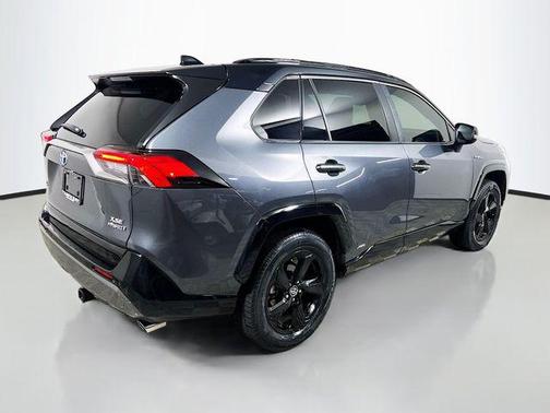 Magnetic Gray Metallic 2020 Toyota RAV4 Hybrid SE