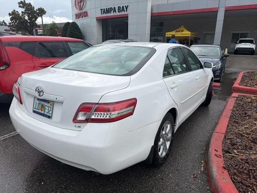 2011 Toyota Camry LE