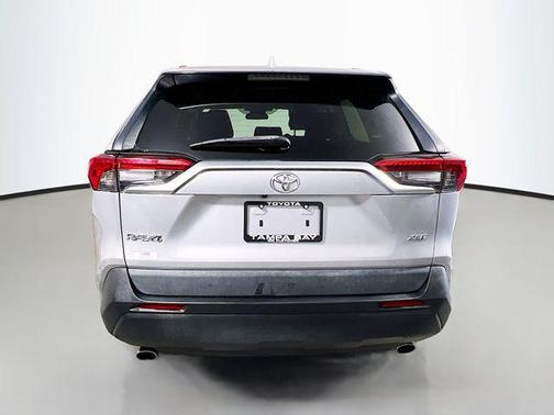Silver Sky Metallic 2020 Toyota RAV4 XLE