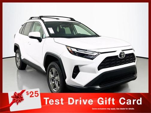 2025 Toyota RAV4 XLE