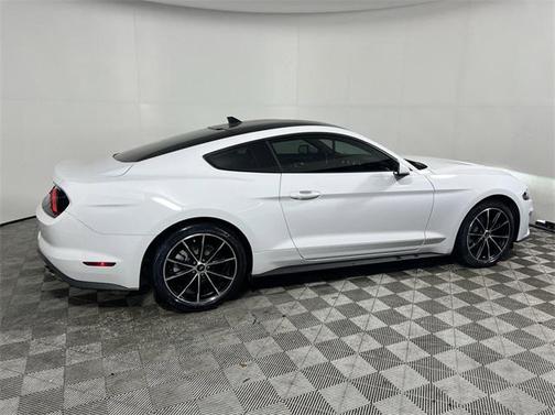 Oxford White 2021 Ford Mustang EcoBoost