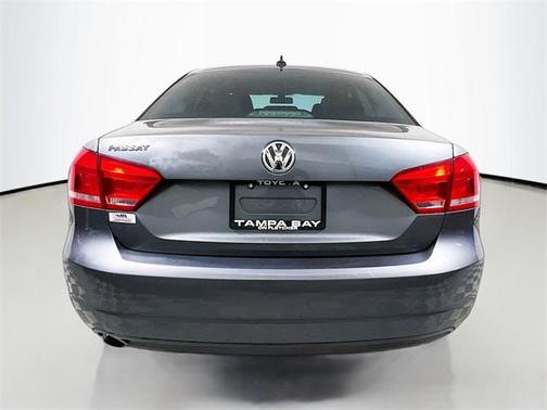 2015 Volkswagen Passat 1.8T Limited Edition