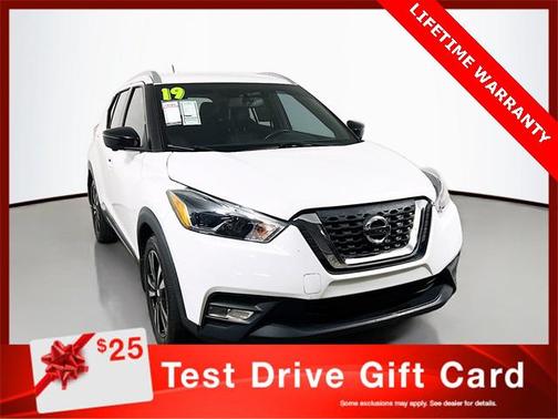 2019 Nissan Kicks SR