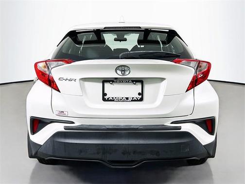 2020 Toyota C-HR LE