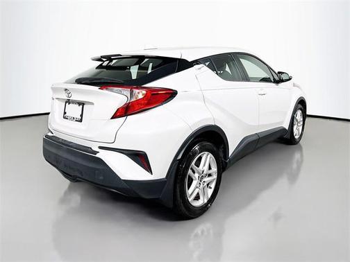 2020 Toyota C-HR LE