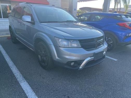 2020 Dodge Journey Crossroad