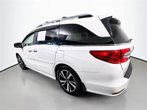 2018 Honda Odyssey Elite