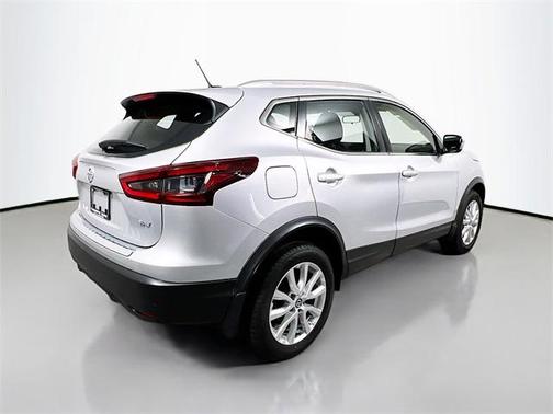 2020 Nissan Rogue Sport SV