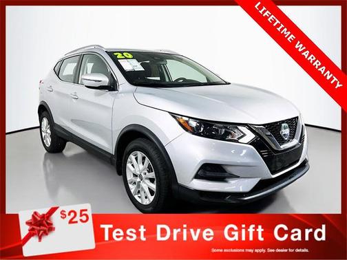 2020 Nissan Rogue Sport SV