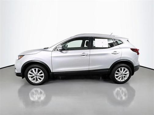 2020 Nissan Rogue Sport SV