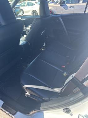 2016 Toyota RAV4 SE