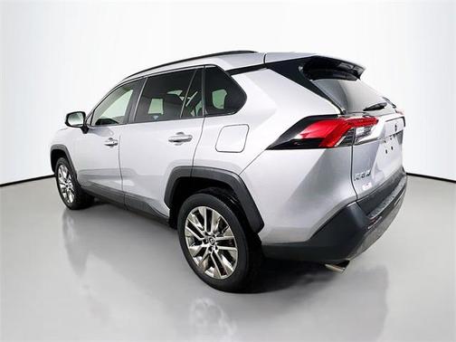 2020 Toyota RAV4 Limited