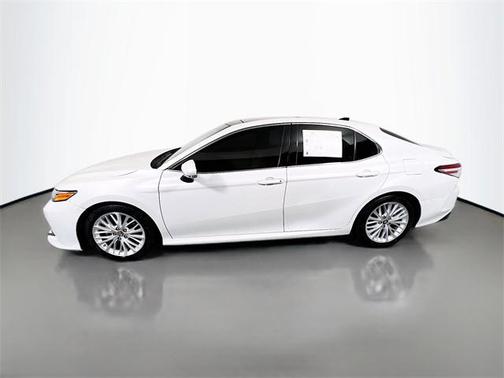 2018 Toyota Camry XLE