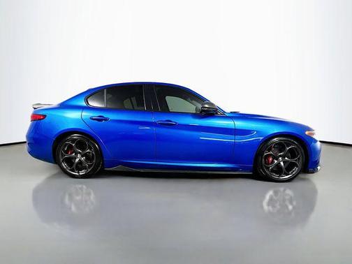2019 Alfa Romeo Giulia Base