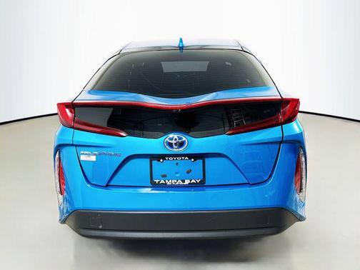 2021 Toyota Prius Prime LE