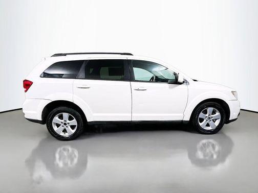 White 2012 Dodge Journey SXT