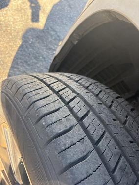 2019 Toyota Highlander LE I4