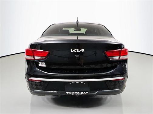 2022 Kia Rio LX