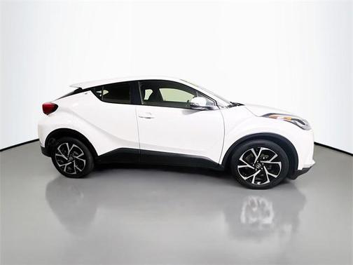 2021 Toyota C-HR XLE