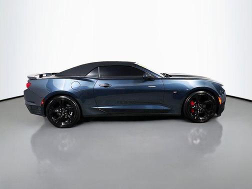 2022 Chevrolet Camaro 2LT