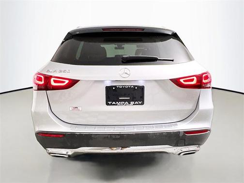 2021 Mercedes-Benz GLA 250 Base 4MATIC