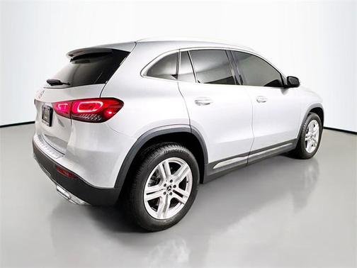 2021 Mercedes-Benz GLA 250 Base 4MATIC