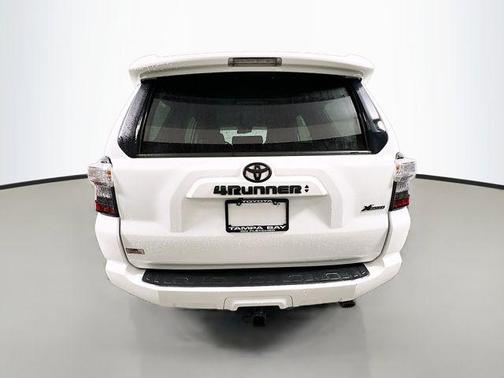 Ice Cap 2024 Toyota 4Runner SR5 Premium