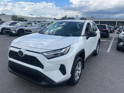 2024 Toyota RAV4 LE