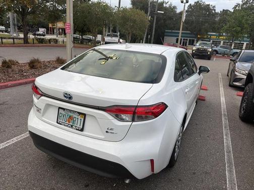 2025 Toyota Corolla Hybrid LE