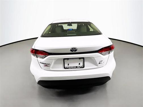 2025 Toyota Corolla Hybrid LE